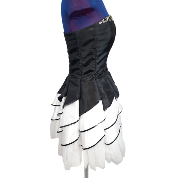 Deb Formal Ballet Dress Layered Tulle Tulip Tutu Black & White Size 11/12 Junior - Picture 4 of 9